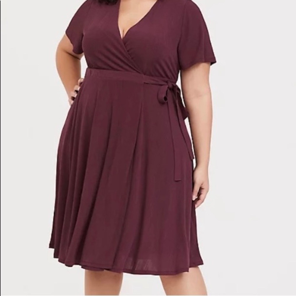 NWOT Torrid purple textured wrap dress 1X